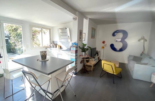 Le Grand Large Villa | Charming villa 2 bedrooms swimming pool Wi-Fi air conditioning parking