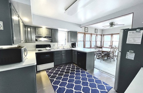 Cape May House | Charming Victorian on Hughes Street, Center of Historic Cape May.