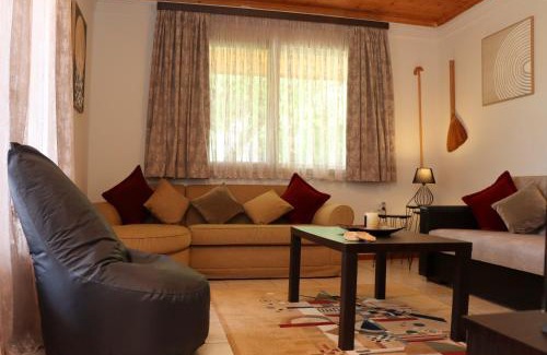 Kallikratia House | Charming Villa by the Sea