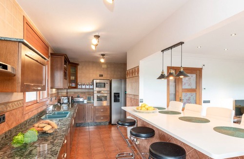 Olivella Villa | Charming Villa Del Cel with Heated Pool and Outdoor Kitchen