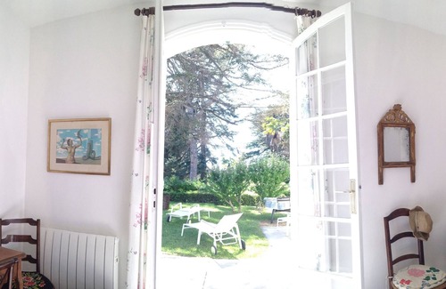 Manosque House | Charming villa, exceptional view over the rooftops of Manosque, heated swimming pool