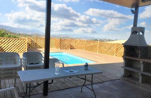 Coin Villa | Charming Villa in Coín with Private Pool and Large Garden