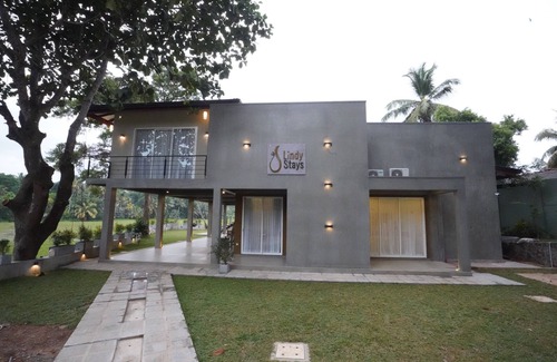 Unawatuna Villa | Charming Villa in Talpe Sri Lanka close to Beach with Private Swimming Pool