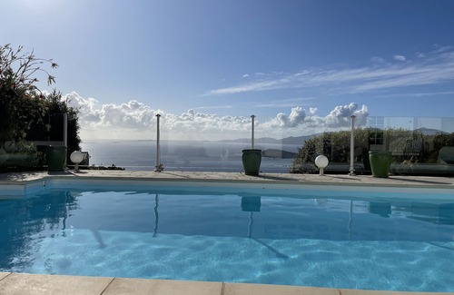 Pietrosella Villa | Charming Villa & Piscine above the Ruppione Beach: outstanding sea/sunset view