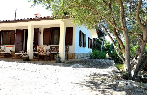 Scopello House | Charming villa which guarantees tranquillity and privacy with private access to the beach (with cliffs)