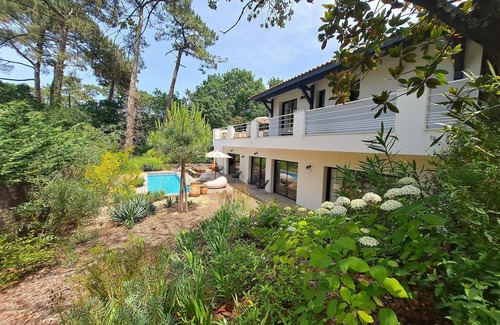 Pyla-sur-Mer Villa | Charming villa with heated pool near the beach