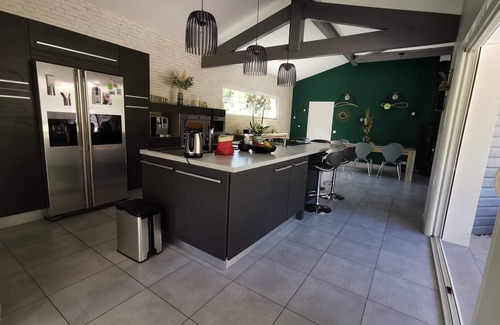 Biscarrosse House | Charming villa with heated pool in lush greenery!