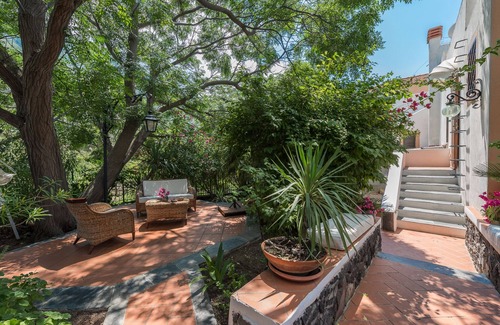 Leni Villa | Charming villa with garden for 4 pax in Salina Aeolian Islands CIR:19083037C100309