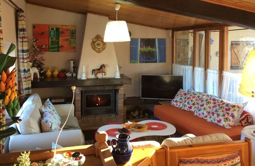 Alas House | Charming Village House form 1704