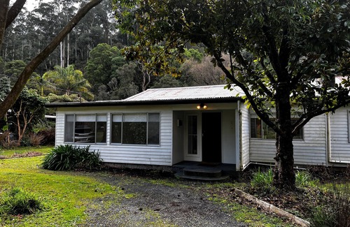 Warburton House | Charming Warburton Getaway!