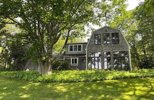 Kennebunk House | Charming waterfront Cottage, explore, relax and enjoy the Maine Coast