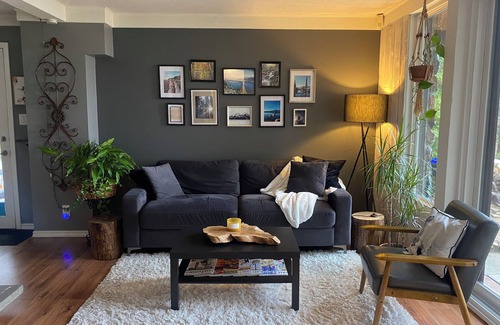 Collingwood House | Charming Waterfront chalet in Collingwood