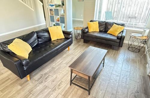 Barker House | Charming west Houston home with pool