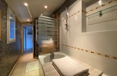 Roissy-en-France House | Charming whole house in the heart of Roissy