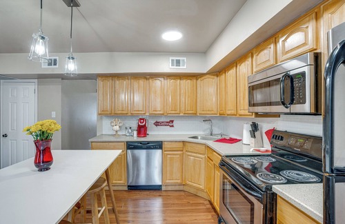 Willow Grove House | Charming Willow Grove Home w/Patio + Fire Pit!