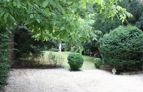 Traben-Trarbach Villa | Charming winegrower's house with a large garden between the vineyards