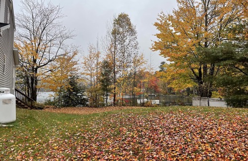 Peru House | Charming Worthley Pond Year Round Lake House