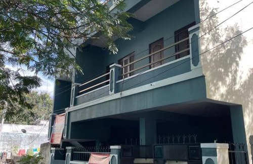 Shaikpet Villa | Charter Stays - 3BHk Independent House @ Manikonda