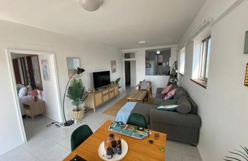 North Beach Apartment | Chasing The Sun