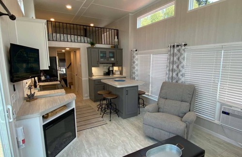 St. Maries House | Chatcolet Tiny Home 2 at Riverside Landing