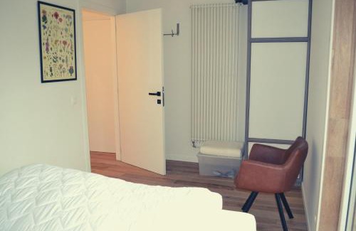 Somme-Leuze House | Chateau Brulant