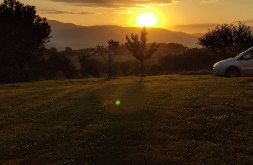 Sainte-Helene-du-Lac House | Chateau / Country House