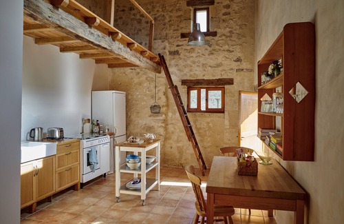 Carsac-de-Gurson House | Chateau de Carsac with park and heated pool, perfect for families and groups.