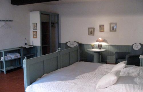 Poisson House | Chateau De Martigny