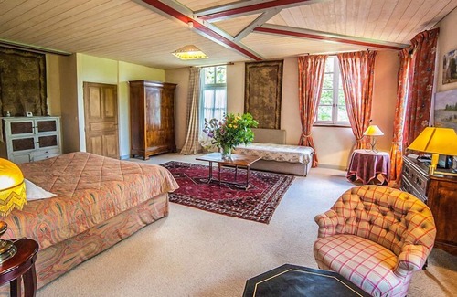 Pouzauges Other | Chateau Des Poetes Pavilion