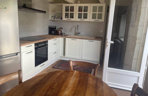 Le Chateau-d'Oleron House | Chateau Doleron, Intra-muros, house with garden, 300m from beach and market