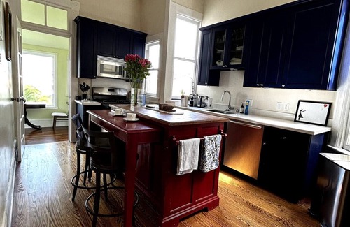 Inner Mission Apartment | Chateau Esme the Hosted Experience