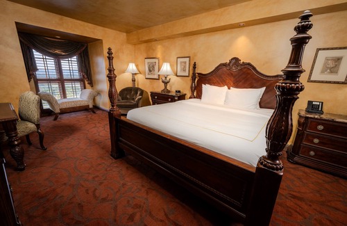 Table Rock Resort | Chateau On The Lake Resort Spa and Convention Center