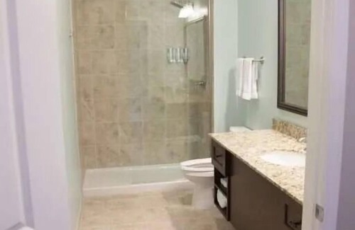 Downtown Historic Hotel | Chateau Saint Denis Hotel