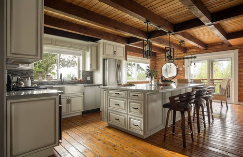 Temecula Villa | Chateau Syrah by AvantStay | Picturesque Estate w/Pool, Hot Tub & Pickleball