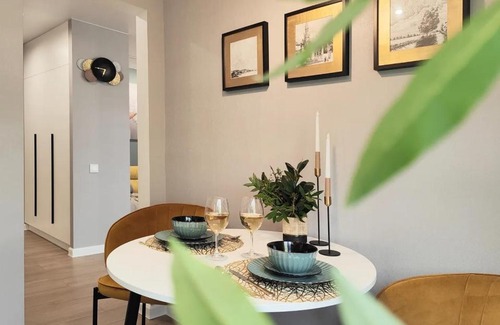 Matonge Apartment | Chaussée de Wavre family app's