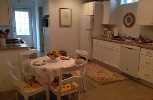 Chautauqua Apartment | Chautauqua Institution, Garden Appartment Next To The Art School/Dance Studio