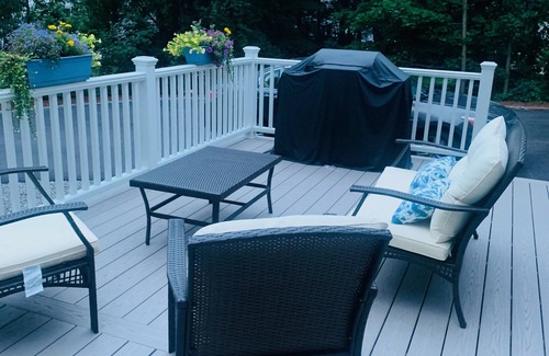 Lincoln House | Check Out Our Updated Listing Book Now! https:/www.vrbo.com/4362036?webview=ios