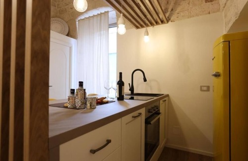 Castellana Grotte House | Checkers Your Luxury Stay