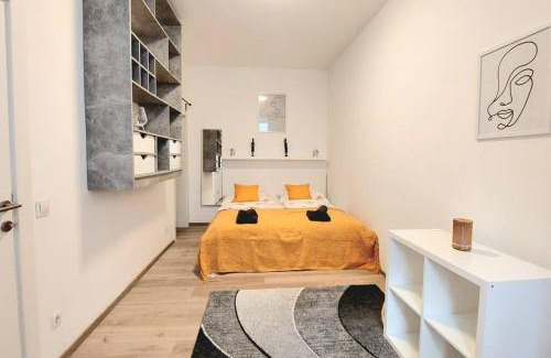 Heiligenstadt Apartment | CheckInVienna-One bedroom Apartment