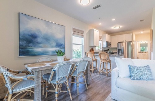 Santa Rosa Beach Cottage | Cheeks on the Beach - 30% Discount for Fall Stays!