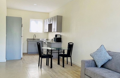 Nassau Apartment | Cheekz Loft