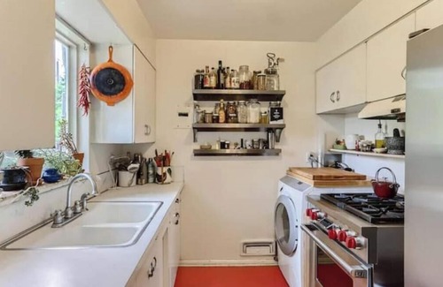 Old North Boulder House | Cheerful 1BDR home in North Boulder