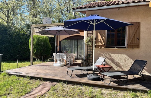 Reaup-Lisse House | Cheerful 3 bedroom Villa with Pool (Pet Friendly!)