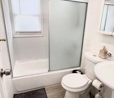 Valley Stream Apartment | Cheerful 3-Bedroom Apartment
