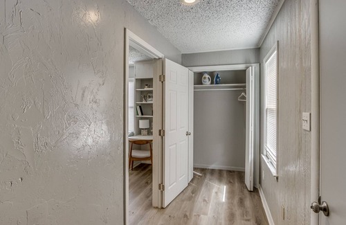 Midwest City House | Cheerful 3Bed 2Bath Home with Free Parking