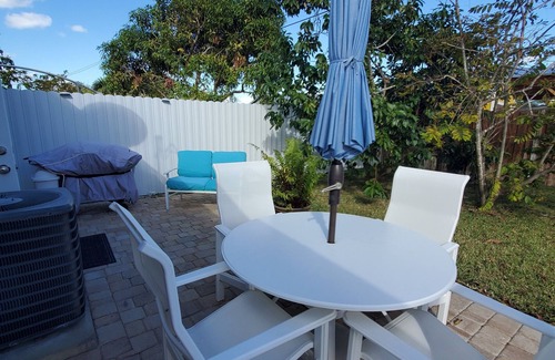 River Park House | Cheerful 4 bedroom residential home