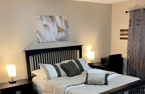 Northeast Houston House | Cheerful 4-Bedroom home in family friendly neighborhood