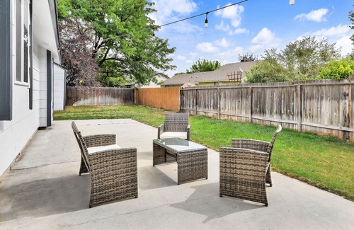 West Valley House | Cheerful 4-bedroom home with outdoor living space