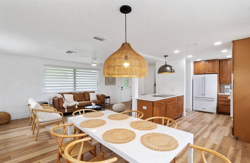 Orlando House | Cheerful 4-bedroom POOL Home, Next to Universal