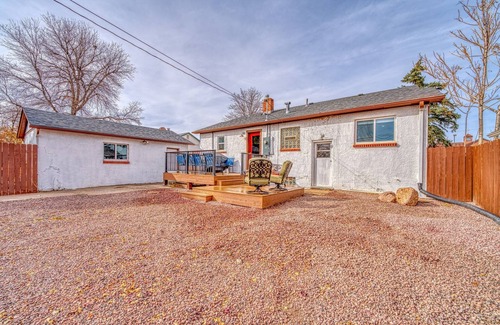 Canon City House | Cheerful Downtown 4 Bedroom Home